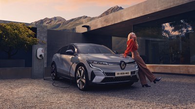 Renault electric vehicle charging 