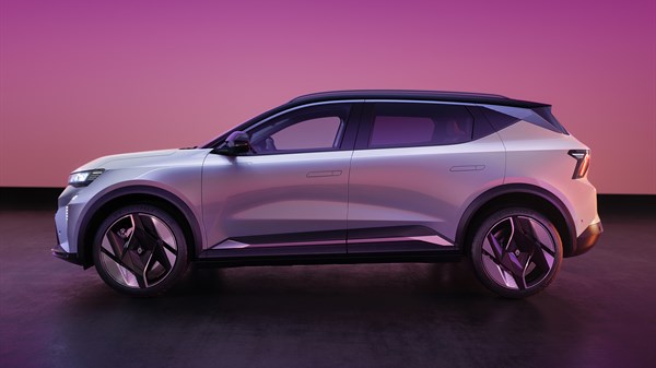 profile - Renault Scenic E-Tech electric