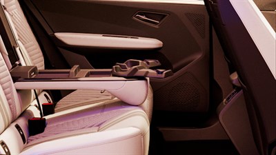 connectivity in the rear - Renault Scenic E-Tech electric
