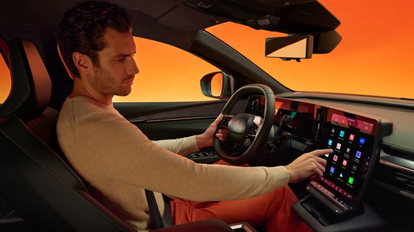 vadītājam orientēts salons - Renault Megane E-Tech electric
