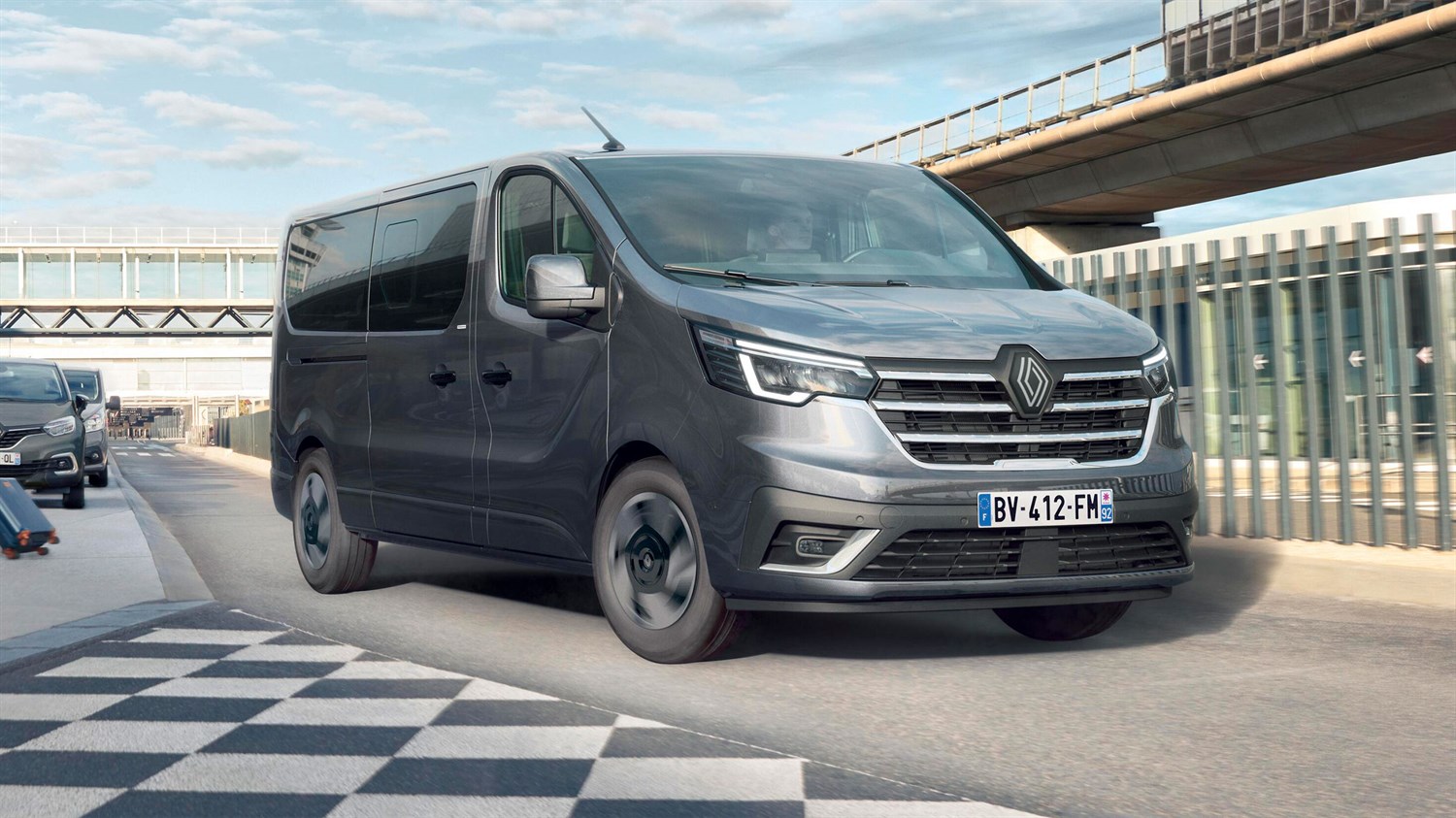 Renault Trafic SpaceClass - 2 engines available