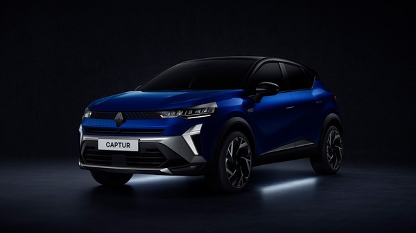 underbody welcome lighting - Renault Captur E-Tech full hybrid